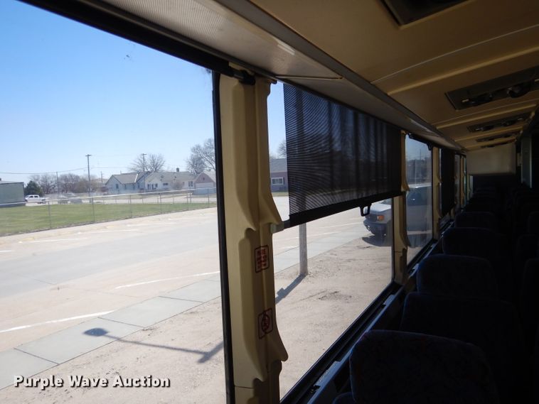 image for item DG5948 1989 MCI 102A3 coach bus