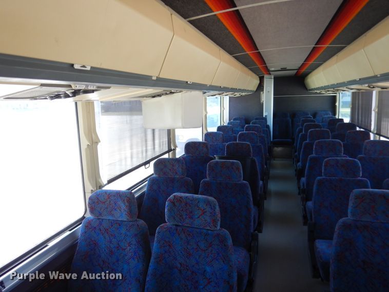 image for item DG5948 1989 MCI 102A3 coach bus
