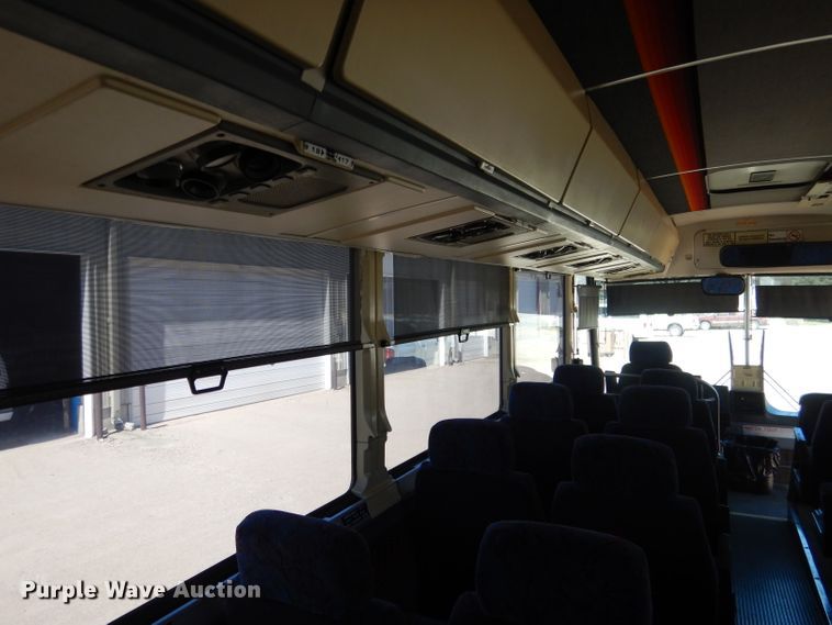 image for item DG5948 1989 MCI 102A3 coach bus