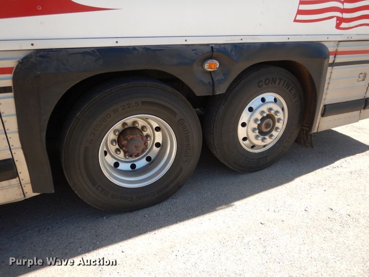 image for item DG5948 1989 MCI 102A3 coach bus