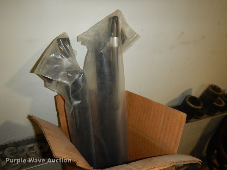 image for item DG5948 1989 MCI 102A3 coach bus