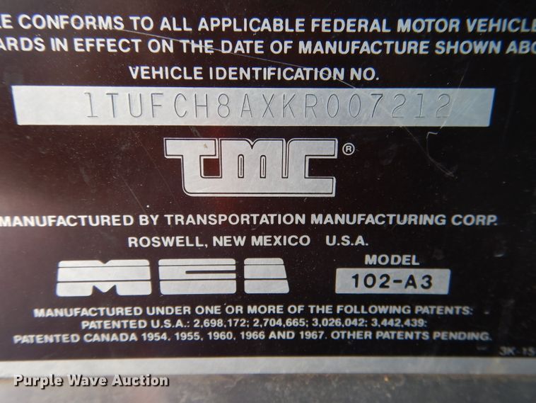 image for item DG5948 1989 MCI 102A3 coach bus