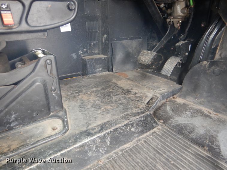 image for item DG5953 2013 International CE school bus