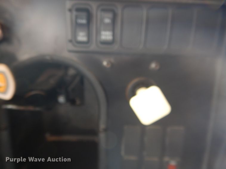 image for item DG5953 2013 International CE school bus