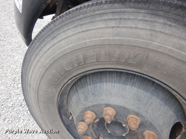 image for item DG5953 2013 International CE school bus