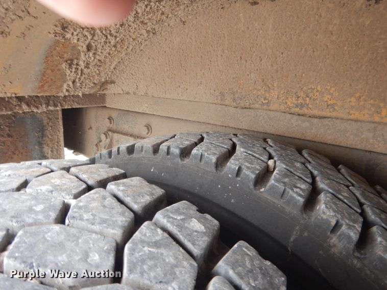 image for item DG5953 2013 International CE school bus