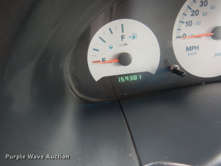 image for item DG5955 2007 Chrysler Town & Country  van