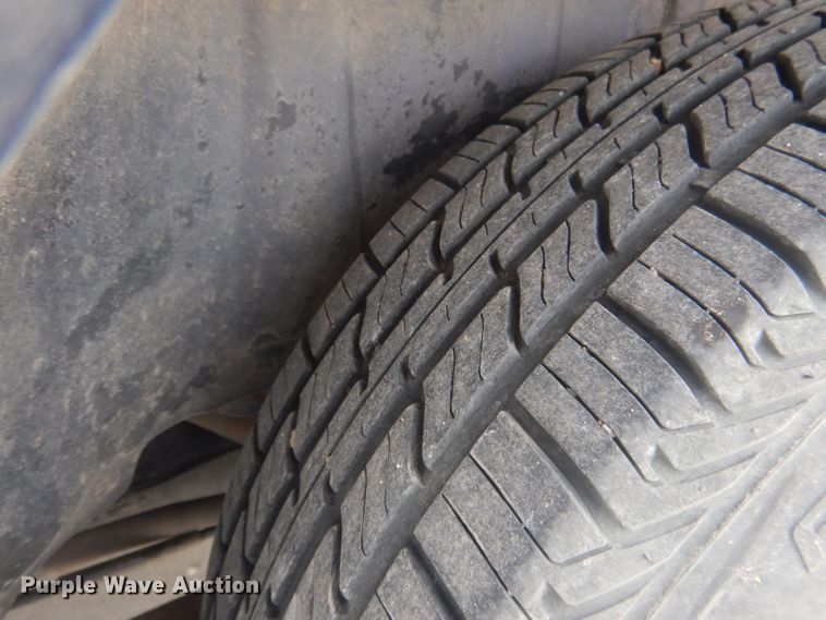 image for item DG5955 2007 Chrysler Town & Country  van