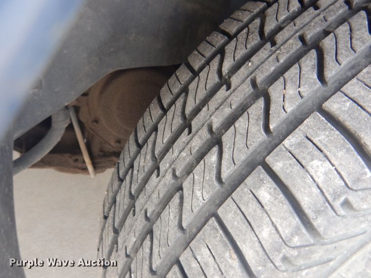 image for item DG5955 2007 Chrysler Town & Country  van