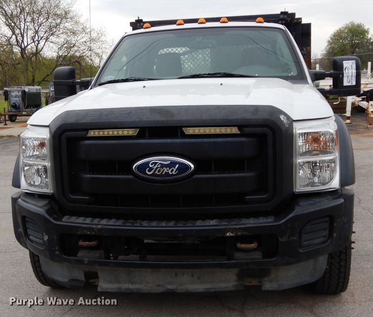image for item DG6417 2011 Ford F450 Super Duty XL SuperCab flatbed truck