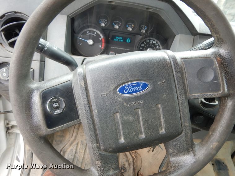 image for item DG6417 2011 Ford F450 Super Duty XL SuperCab flatbed truck