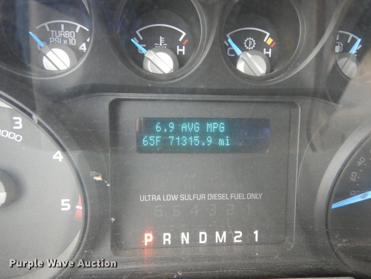 image for item DG6417 2011 Ford F450 Super Duty XL SuperCab flatbed truck