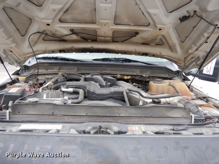 image for item DG6417 2011 Ford F450 Super Duty XL SuperCab flatbed truck