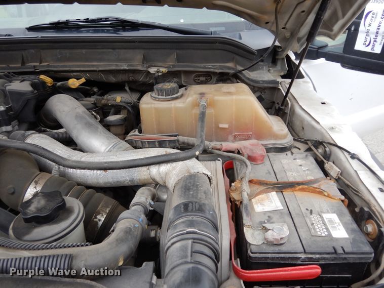 image for item DG6417 2011 Ford F450 Super Duty XL SuperCab flatbed truck