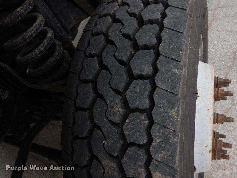 image for item DG6417 2011 Ford F450 Super Duty XL SuperCab flatbed truck