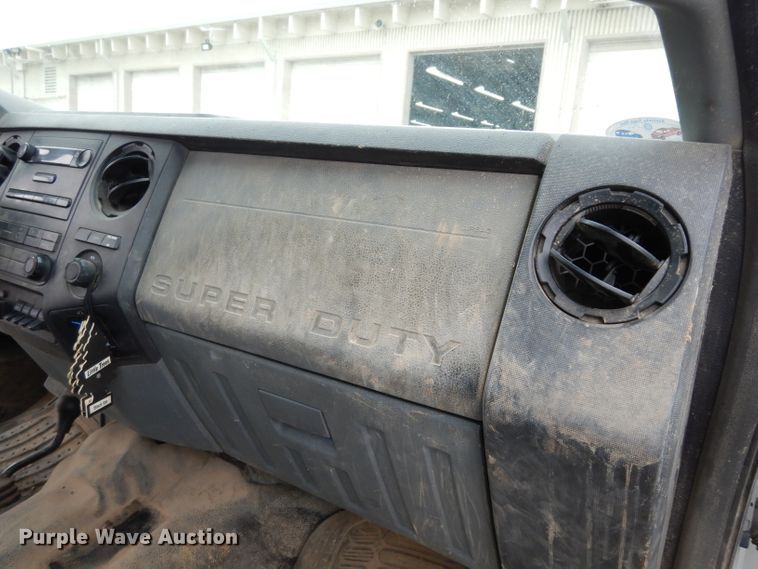 image for item DG6417 2011 Ford F450 Super Duty XL SuperCab flatbed truck