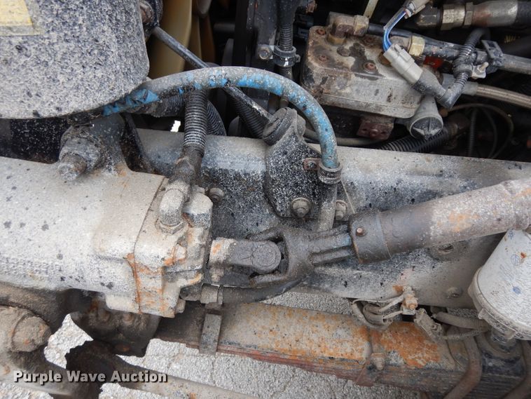 image for item DG6419 2001 Freightliner FL70 bucket truck