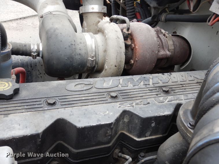 image for item DG6419 2001 Freightliner FL70 bucket truck