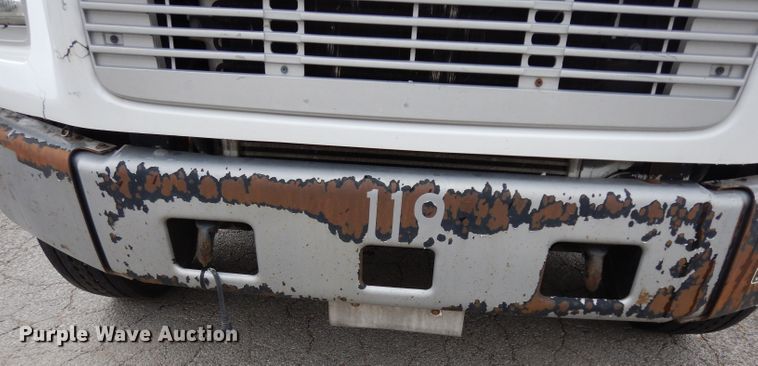 image for item DG6419 2001 Freightliner FL70 bucket truck