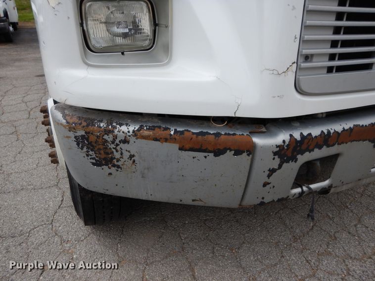 image for item DG6419 2001 Freightliner FL70 bucket truck