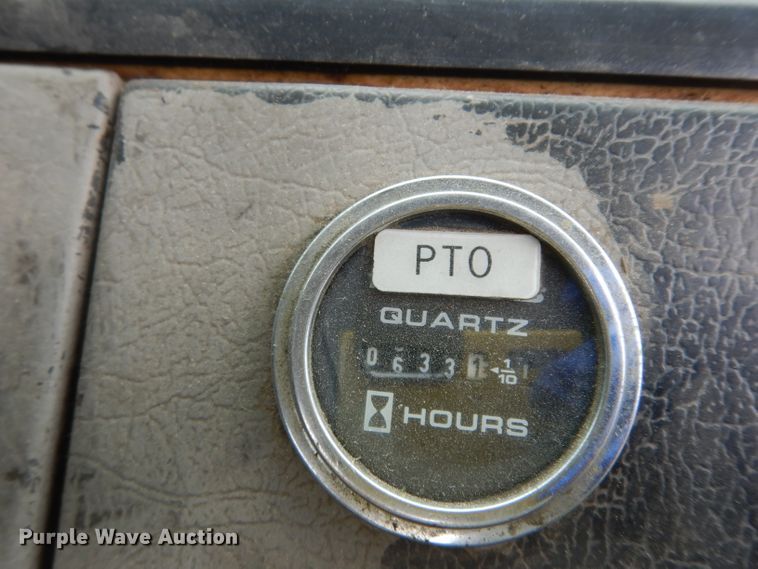 image for item DG6419 2001 Freightliner FL70 bucket truck