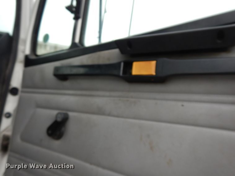 image for item DG6419 2001 Freightliner FL70 bucket truck