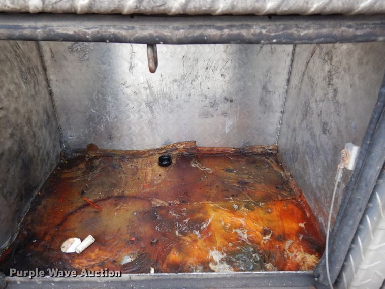 image for item DG6419 2001 Freightliner FL70 bucket truck