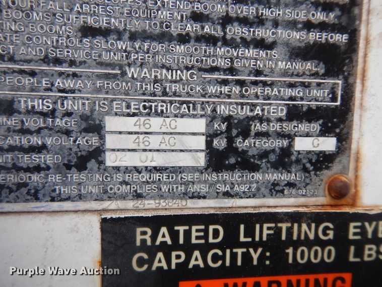 image for item DG6419 2001 Freightliner FL70 bucket truck