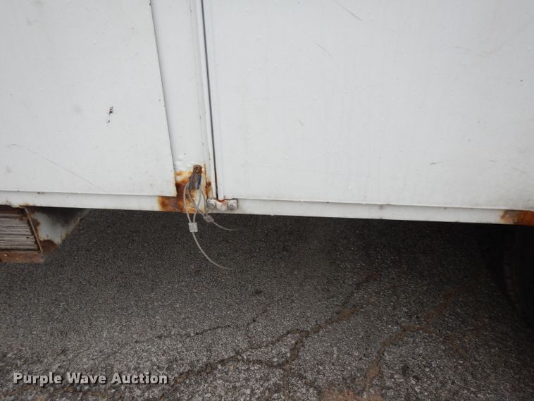 image for item DG6419 2001 Freightliner FL70 bucket truck