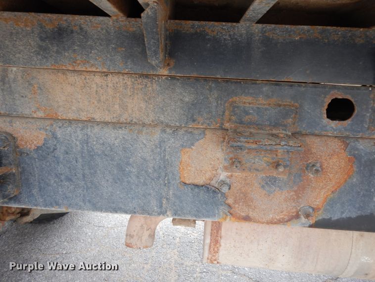 image for item DG6420 2004 International 4400 dump truck