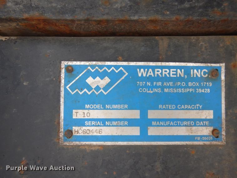 image for item DG6420 2004 International 4400 dump truck