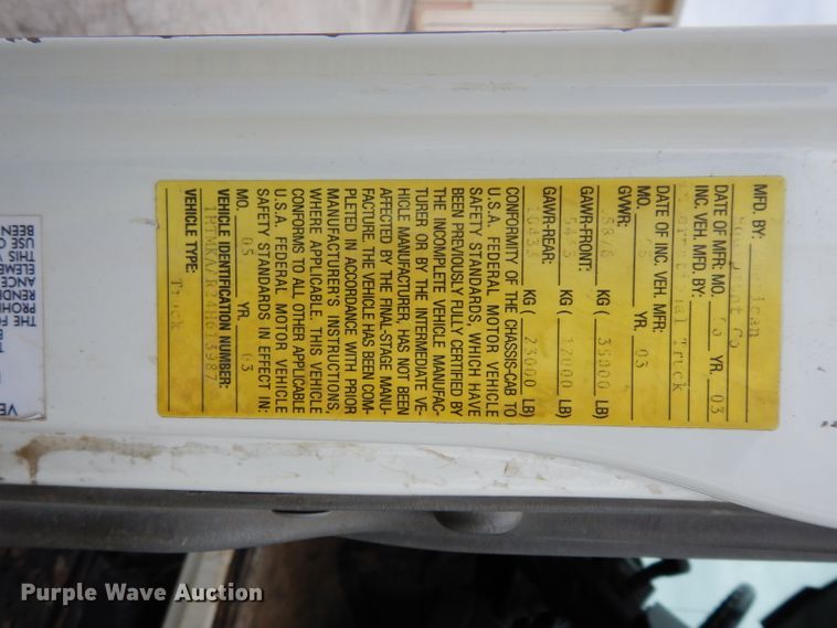 image for item DG6420 2004 International 4400 dump truck