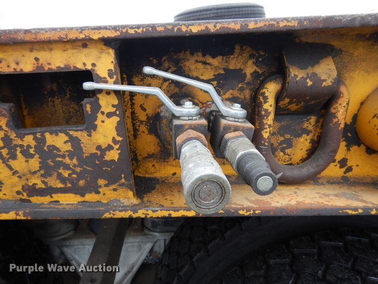 image for item DG6423 1985 Load King lowboy equipment trailer