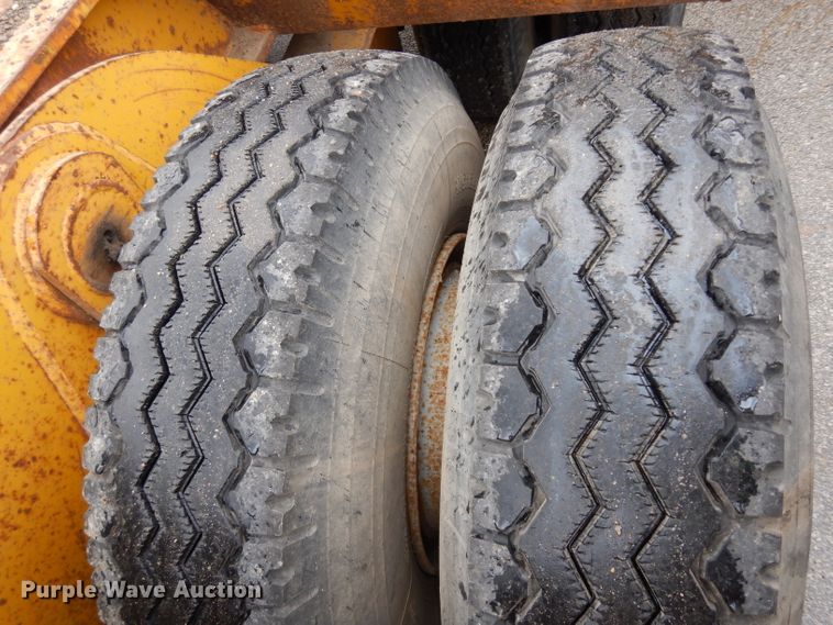 image for item DG6423 1985 Load King lowboy equipment trailer