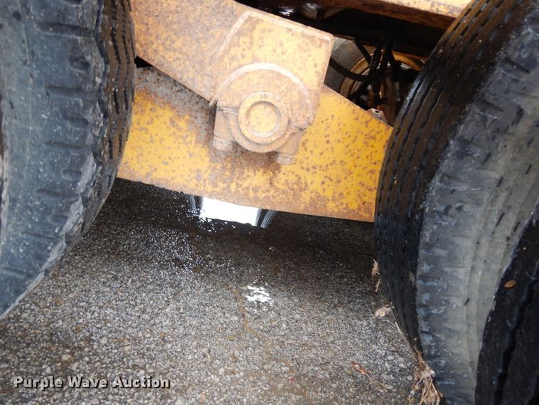 image for item DG6423 1985 Load King lowboy equipment trailer