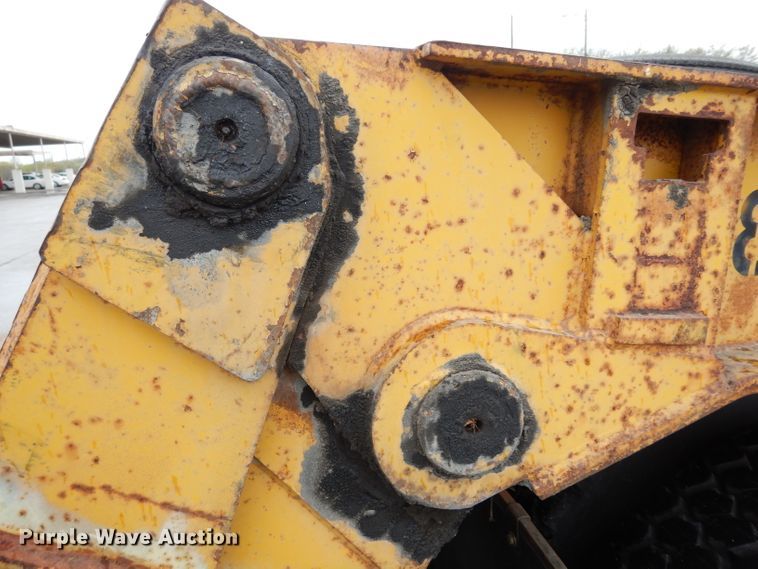 image for item DG6423 1985 Load King lowboy equipment trailer