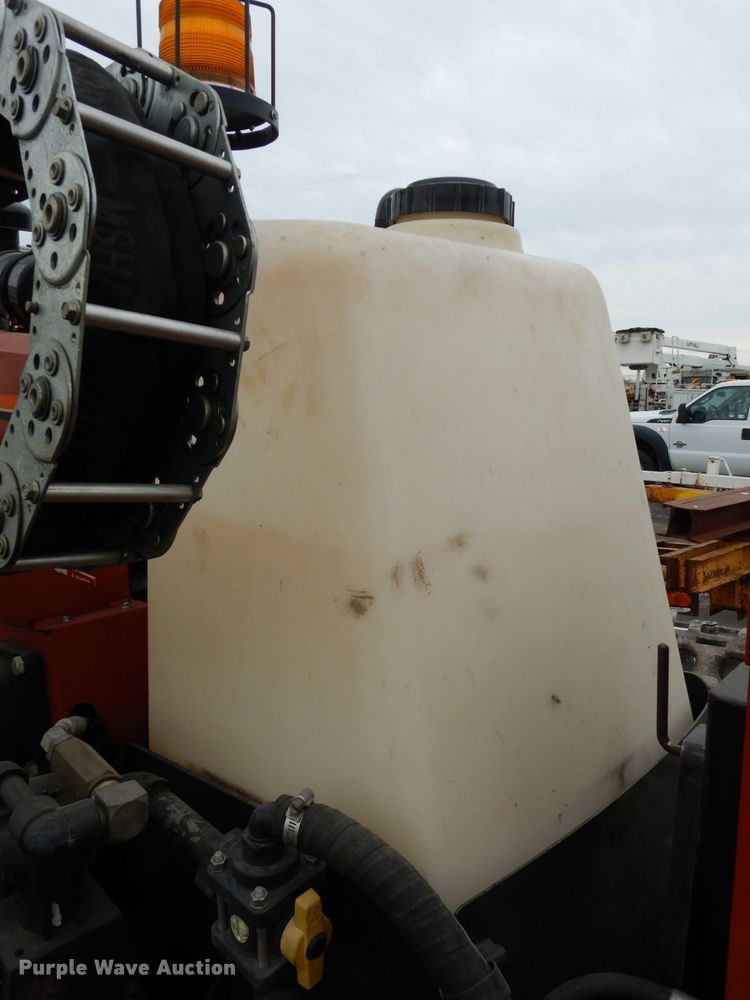 image for item DG6437 1997 Ditch Witch JT920  directional boring unit