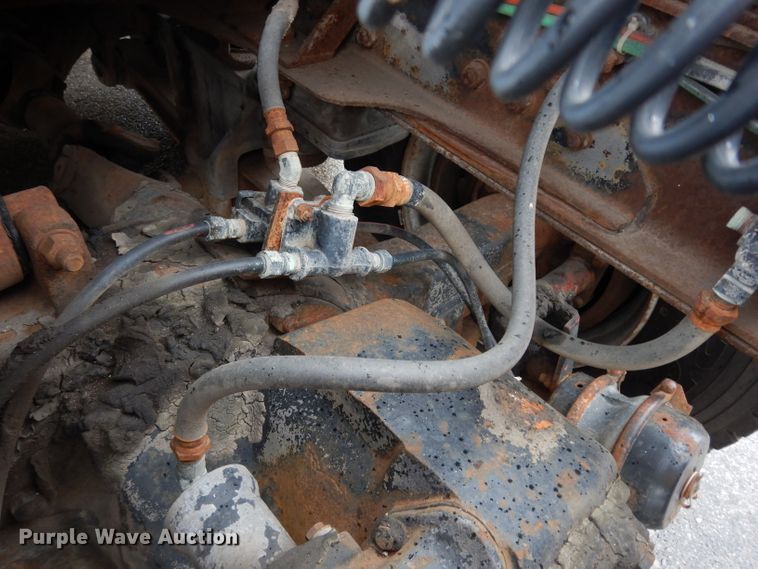 image for item DG6451 1985 Ford 9000 semi truck