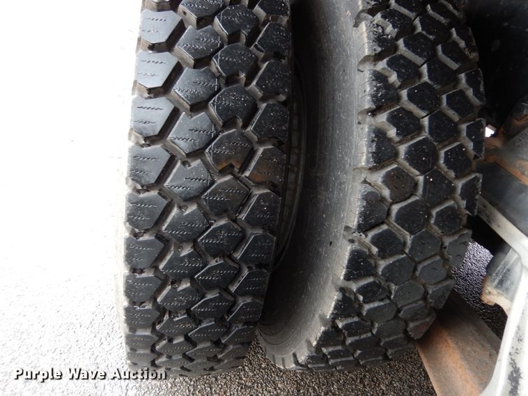 image for item DG6451 1985 Ford 9000 semi truck