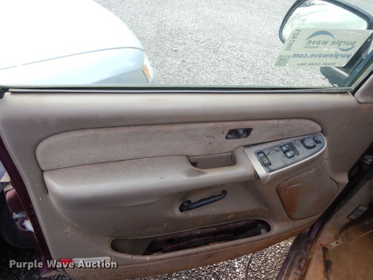 image for item DH2421 2003 Chevrolet Silverado 1500  Ext. Cab pickup truck