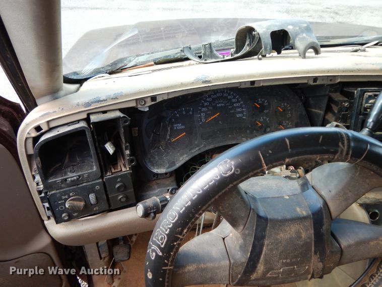 image for item DH2421 2003 Chevrolet Silverado 1500  Ext. Cab pickup truck