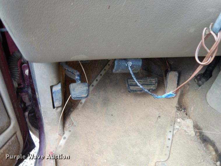 image for item DH2421 2003 Chevrolet Silverado 1500  Ext. Cab pickup truck