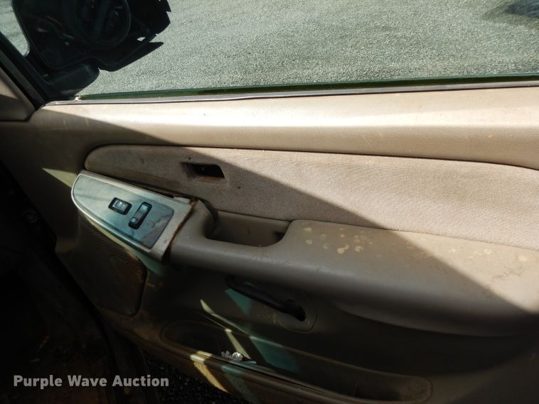 image for item DH2421 2003 Chevrolet Silverado 1500  Ext. Cab pickup truck