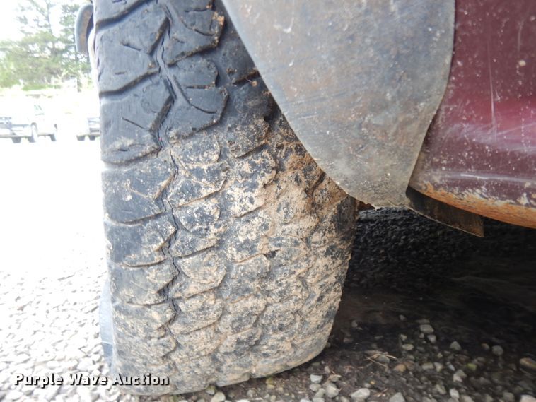 image for item DH2421 2003 Chevrolet Silverado 1500  Ext. Cab pickup truck