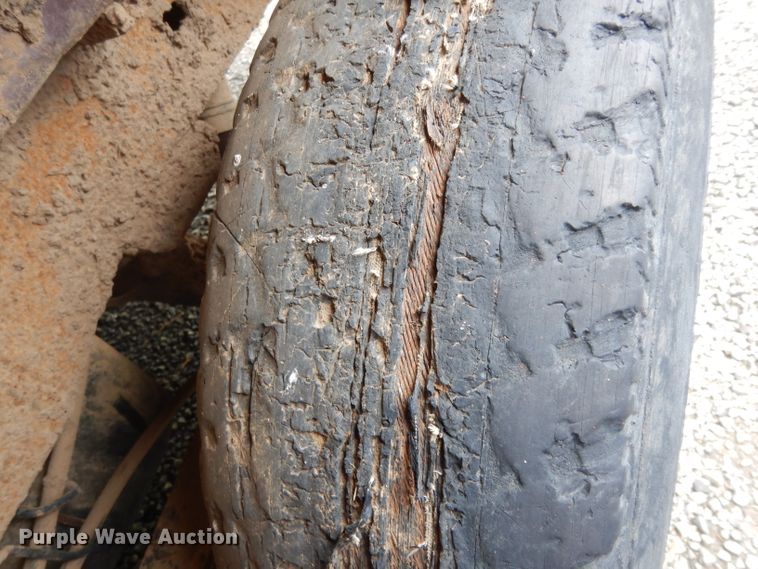 image for item DH2421 2003 Chevrolet Silverado 1500  Ext. Cab pickup truck