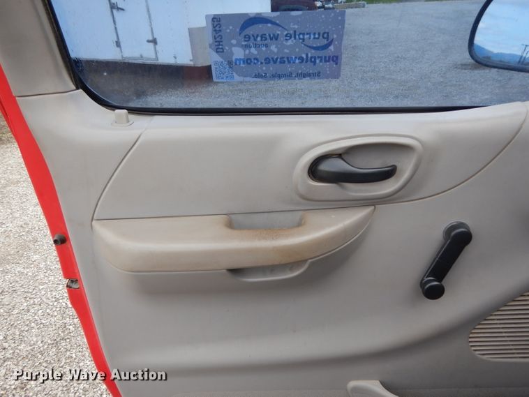 image for item DH2425 2002 Ford F150  pickup truck