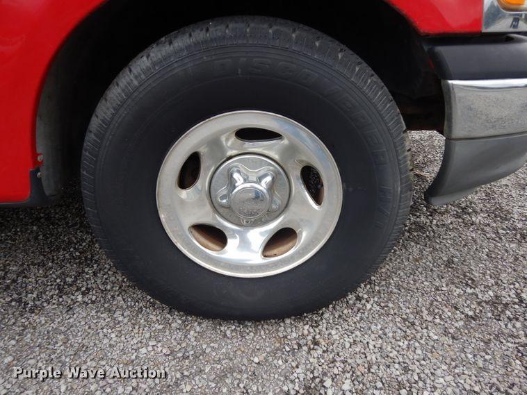 image for item DH2425 2002 Ford F150  pickup truck