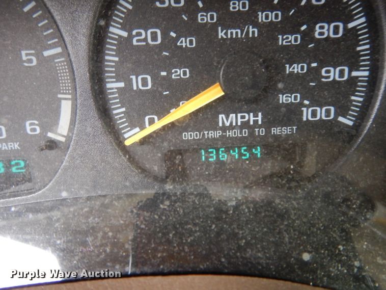 image for item DH2430 2001 Chevrolet Blazer  SUV