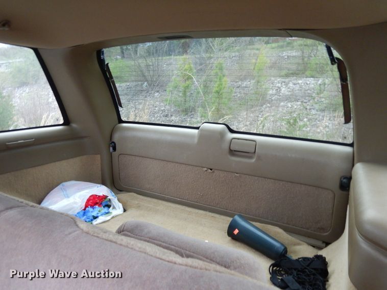 image for item DH2430 2001 Chevrolet Blazer  SUV