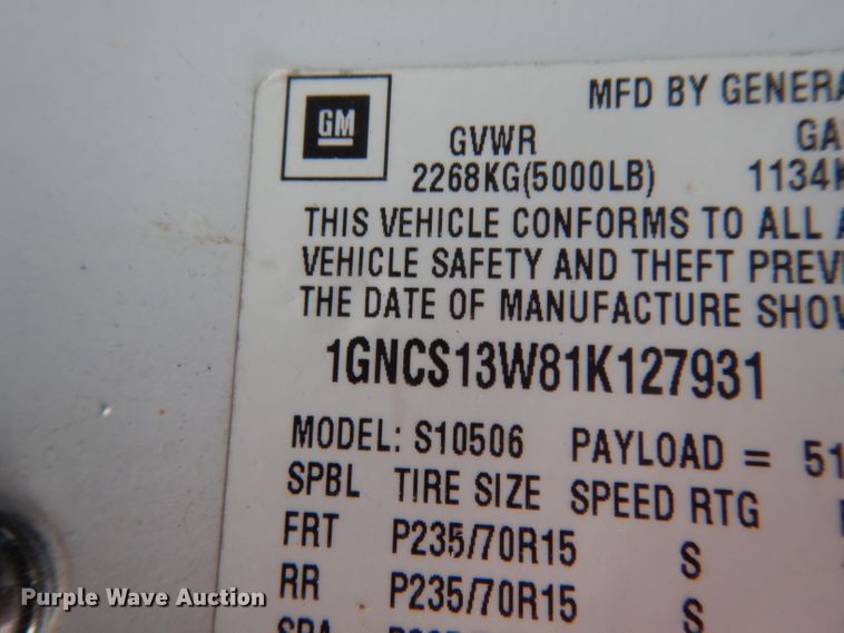 image for item DH2430 2001 Chevrolet Blazer  SUV